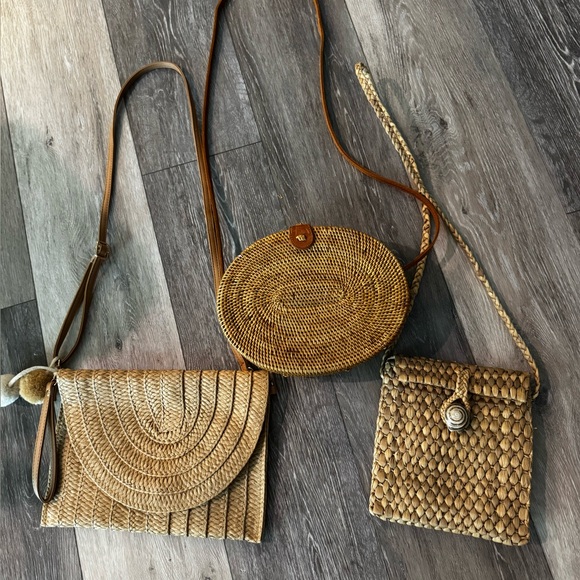 Handbags - Set of 3 Woven Straw Crossbody Bags - Natural Brown